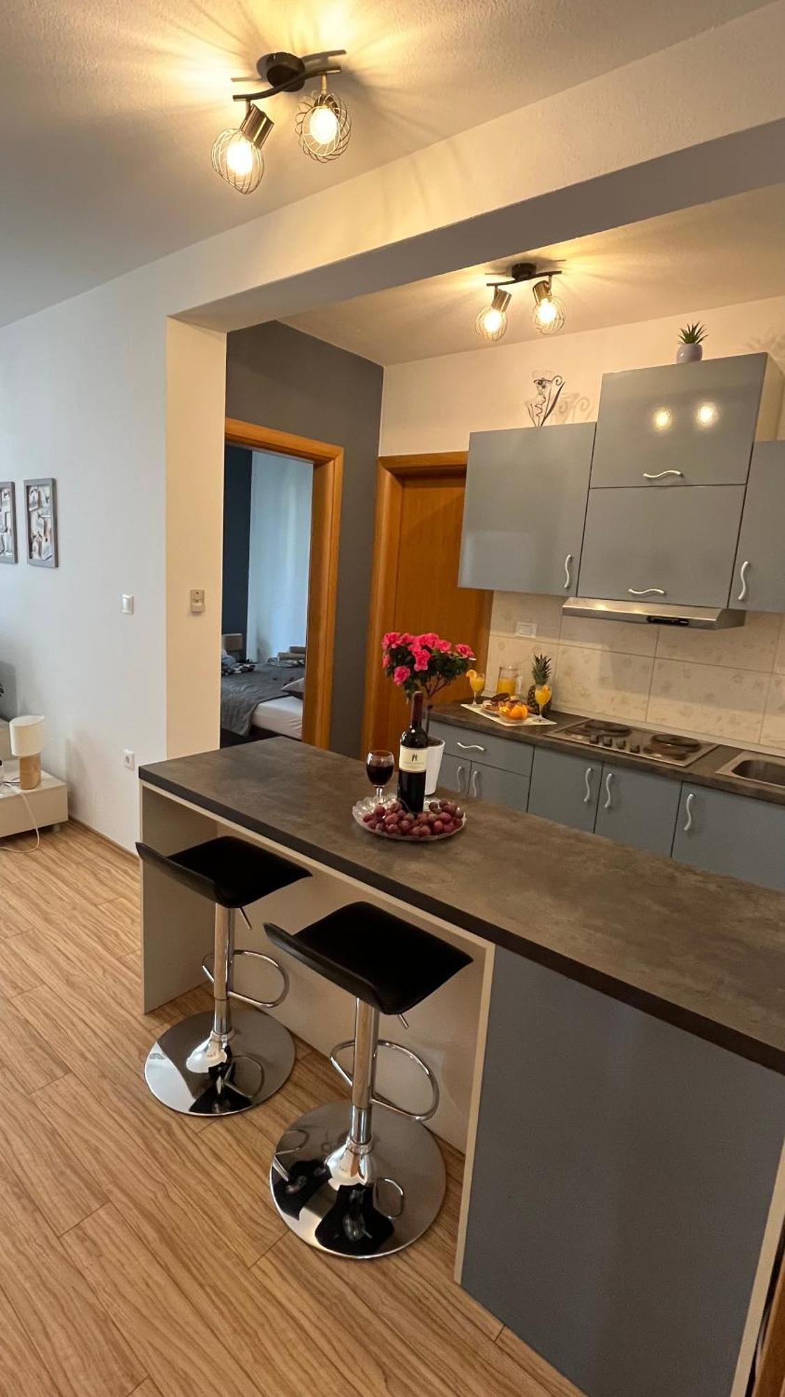 Casa Del Mare Apartment Komarna Ngoại thất bức ảnh