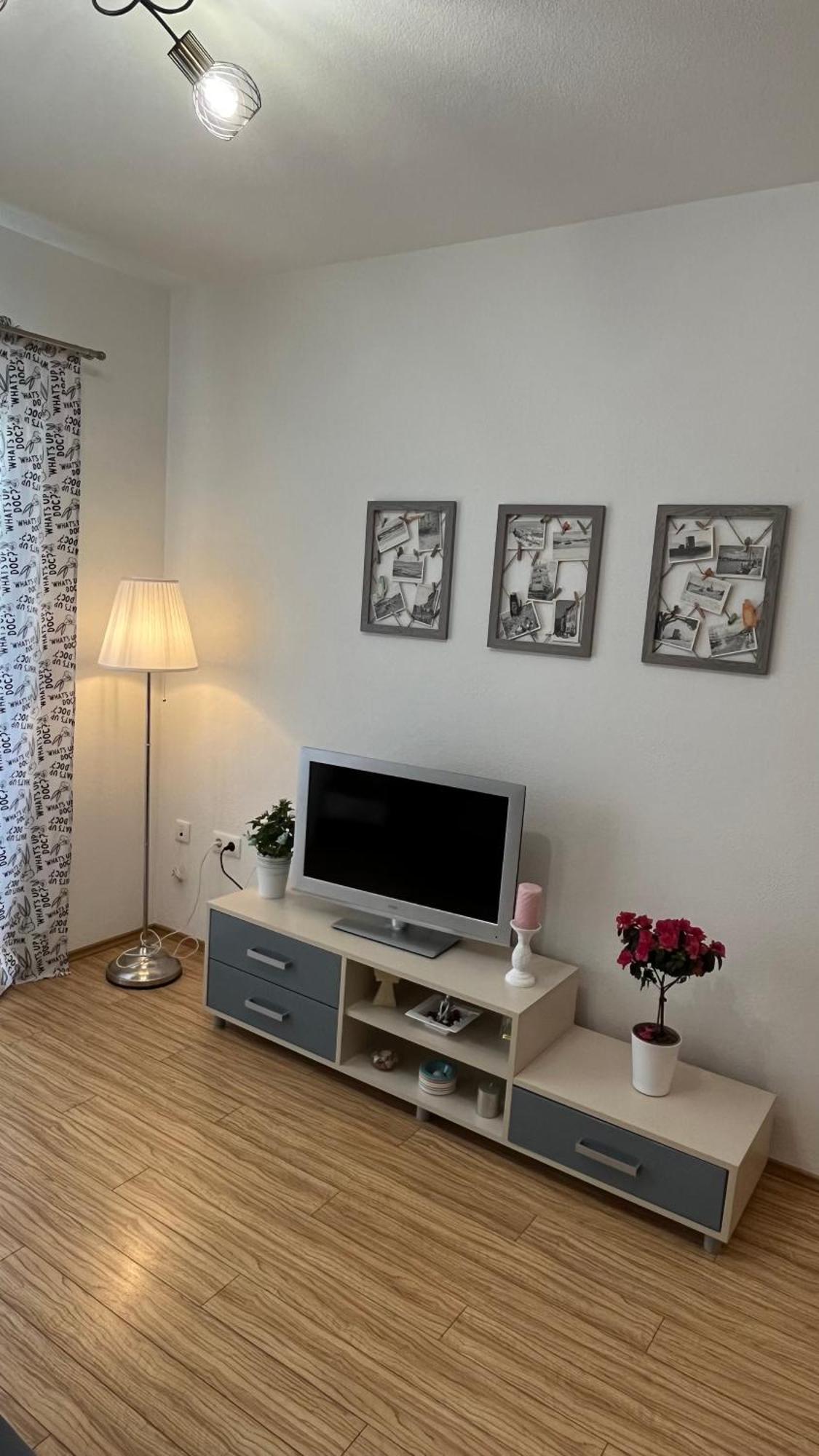 Casa Del Mare Apartment Komarna Ngoại thất bức ảnh